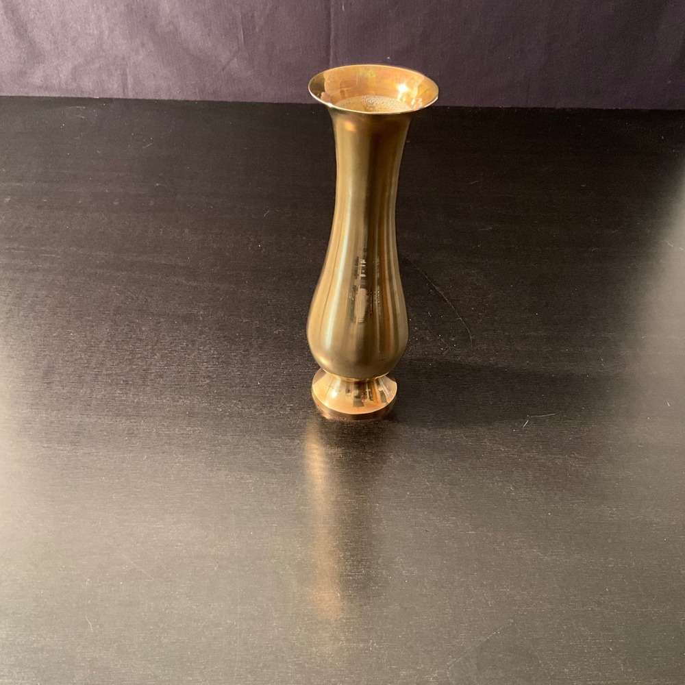 Small Brass Vase Made in India Bud Vase Tabletop Decor - Picture 1 of 3